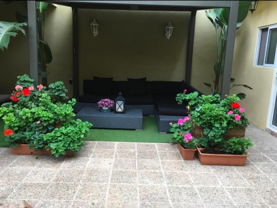 Casa Flores Del Mediterraneo バダロナ エクステリア 写真